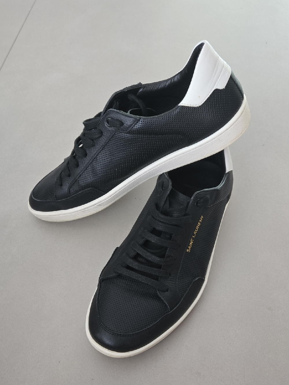 Saint Laurent Black Low-Top Leather Sneakers Size 44/ 11 US - Picture 3 of 7